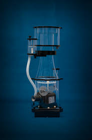 3 main parts of a protein skimmer.